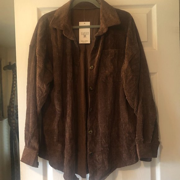 🏷️NWT: Halara Corduroy-Look Button Down Shirt/Shacket Size Med. (# 1) - Picture 1 of 5